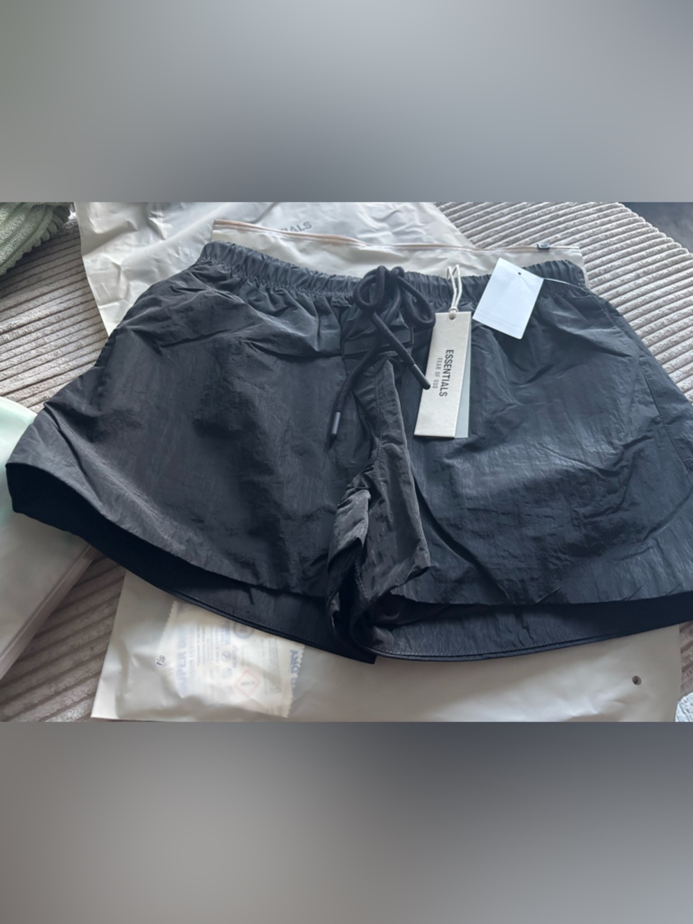 ESSENTIALS FEAR OF GOD Black Lightweight Drawstring running Shorts, size: XL NEW